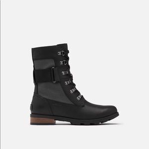 Sorel Emelie Conquest combat boot